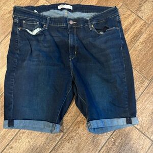 Levi's Blue Jean Bermuda Shorts Distressed Cuffed Style
